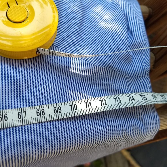 Roundtree and Yorke classic blue white stripe bankers dress shirt - Picture 8 of 9